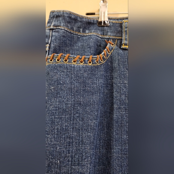 NWT Jones New York Premium Stretch Denim Flare Jeans Size-12 Hippie Retro 70's - Picture 15 of 15